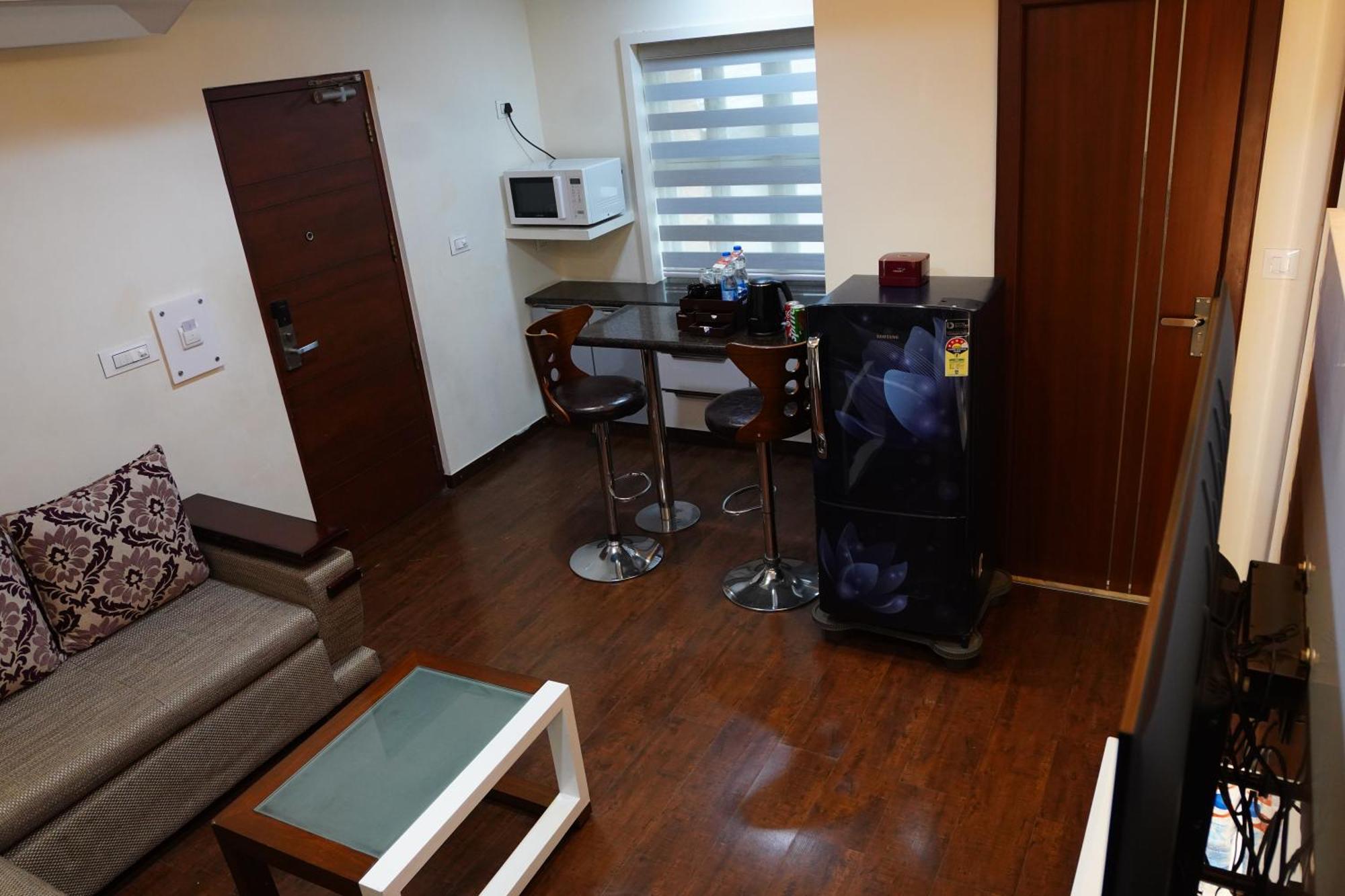 Chola Serviced Apartment Tiruchirappalli Exterior photo